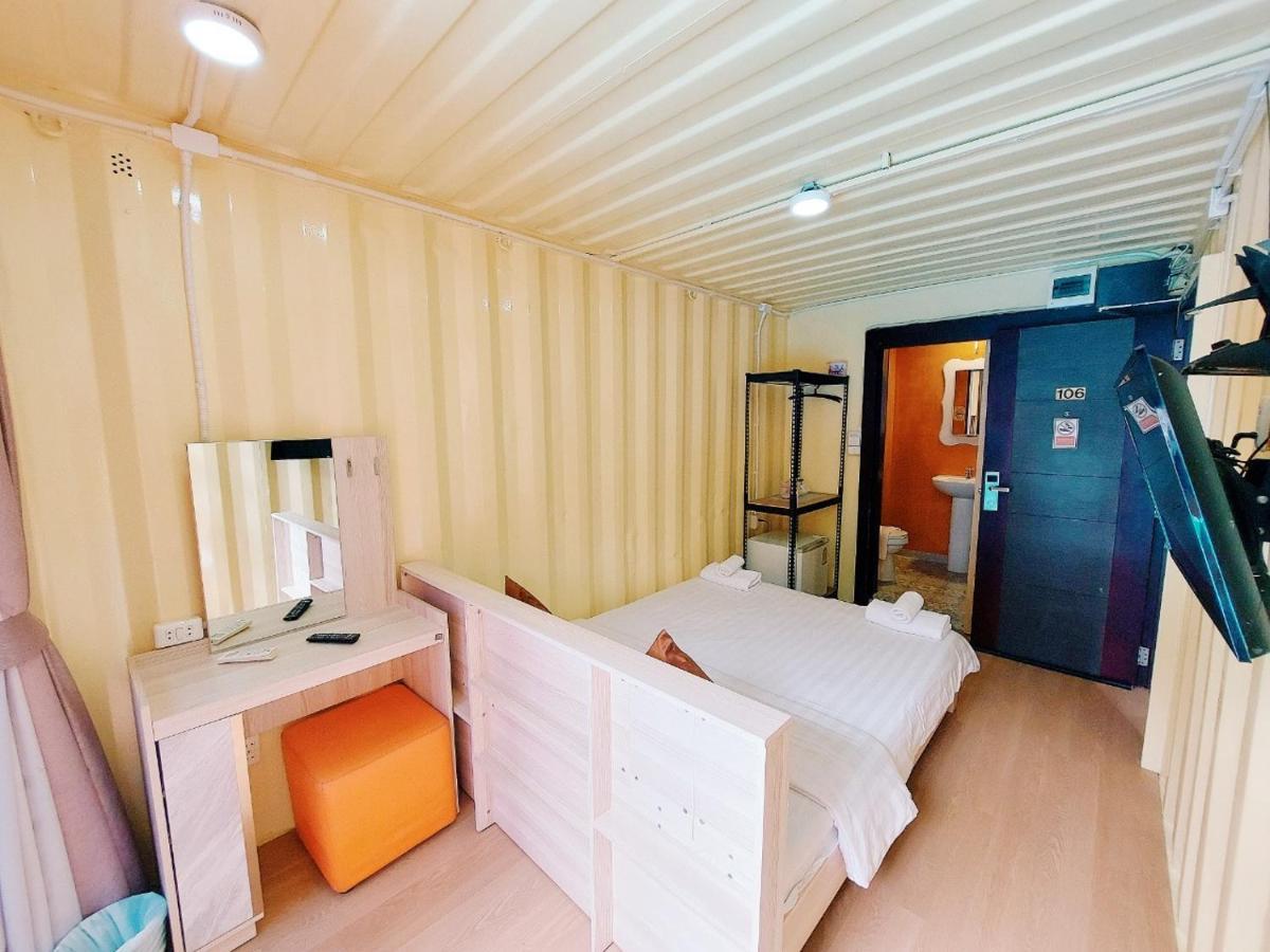 Retro Box Hotel Chumphon Ngoại thất bức ảnh