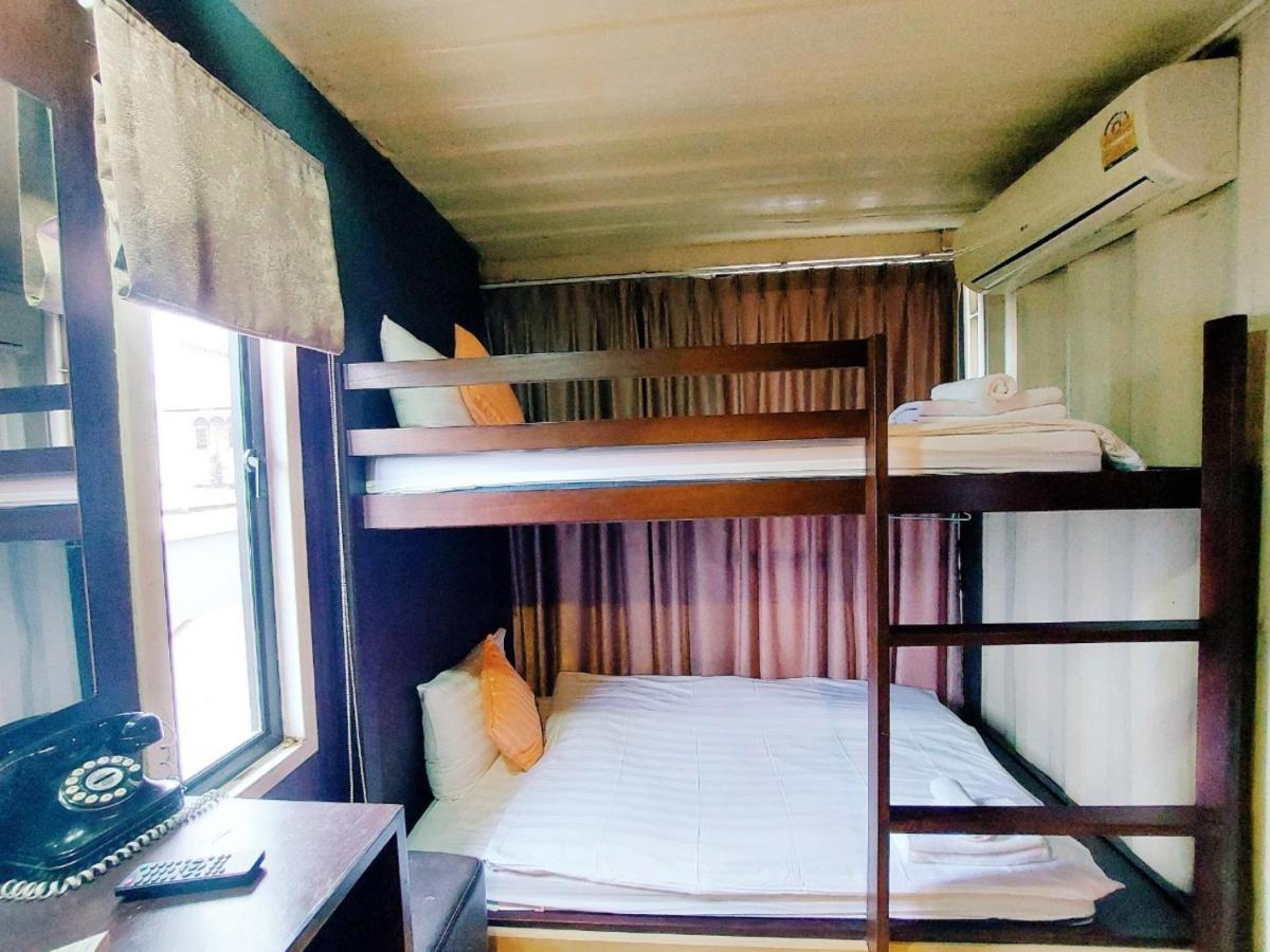 Retro Box Hotel Chumphon Ngoại thất bức ảnh